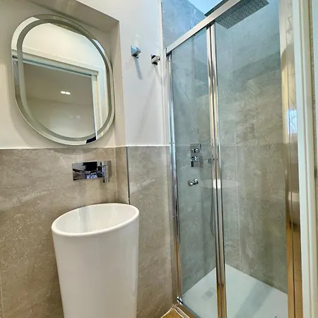 Scala 37 Interno 2, Trastevere, Rome Apartment Rom